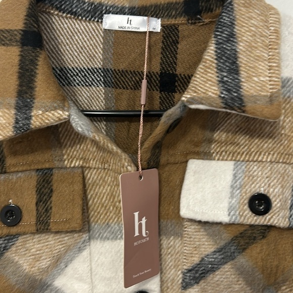 Hotouch flannel cropped button down shirt size medium brown black cream top NWT - Picture 3 of 5